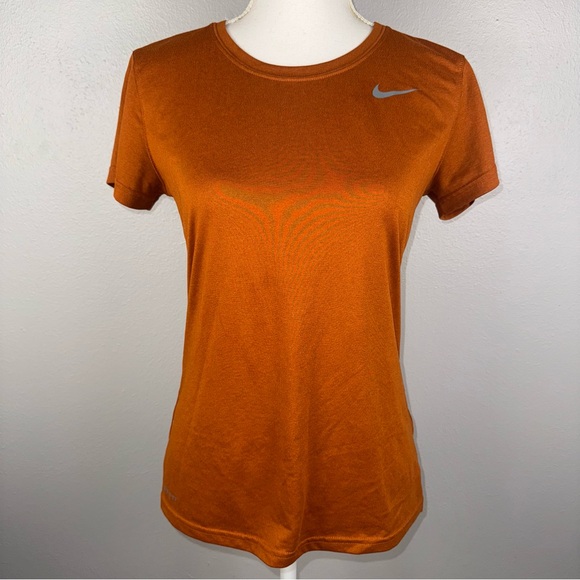 Nike Women’s Small Dri-Fit T-Shirt Short Sleeve Lightweight Moisture Wicking - Picture 1 of 11
